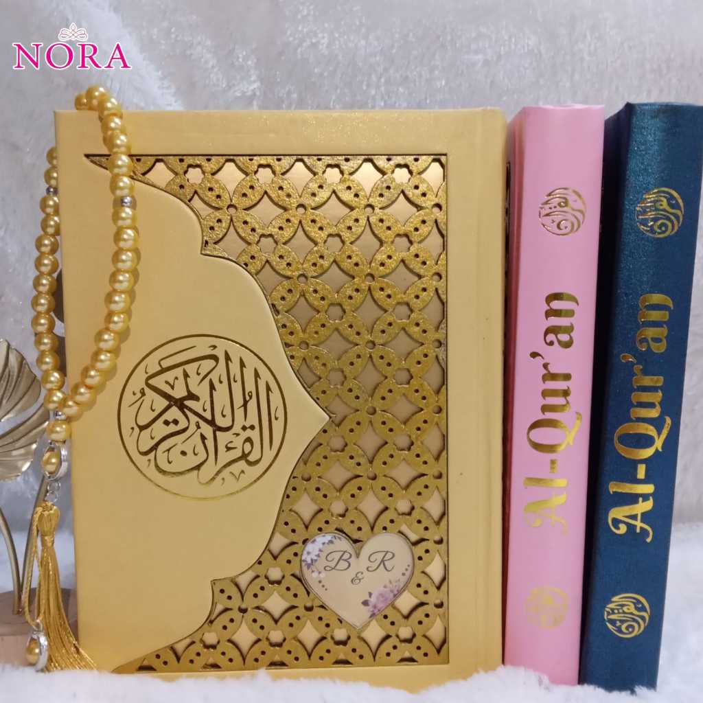 Quran 3D พิเศษแปลชื่อที่กําหนดเองแกะสลักอะคริลิค Hotstamp โฮโลแกรมทองของขวัญวันเกิด