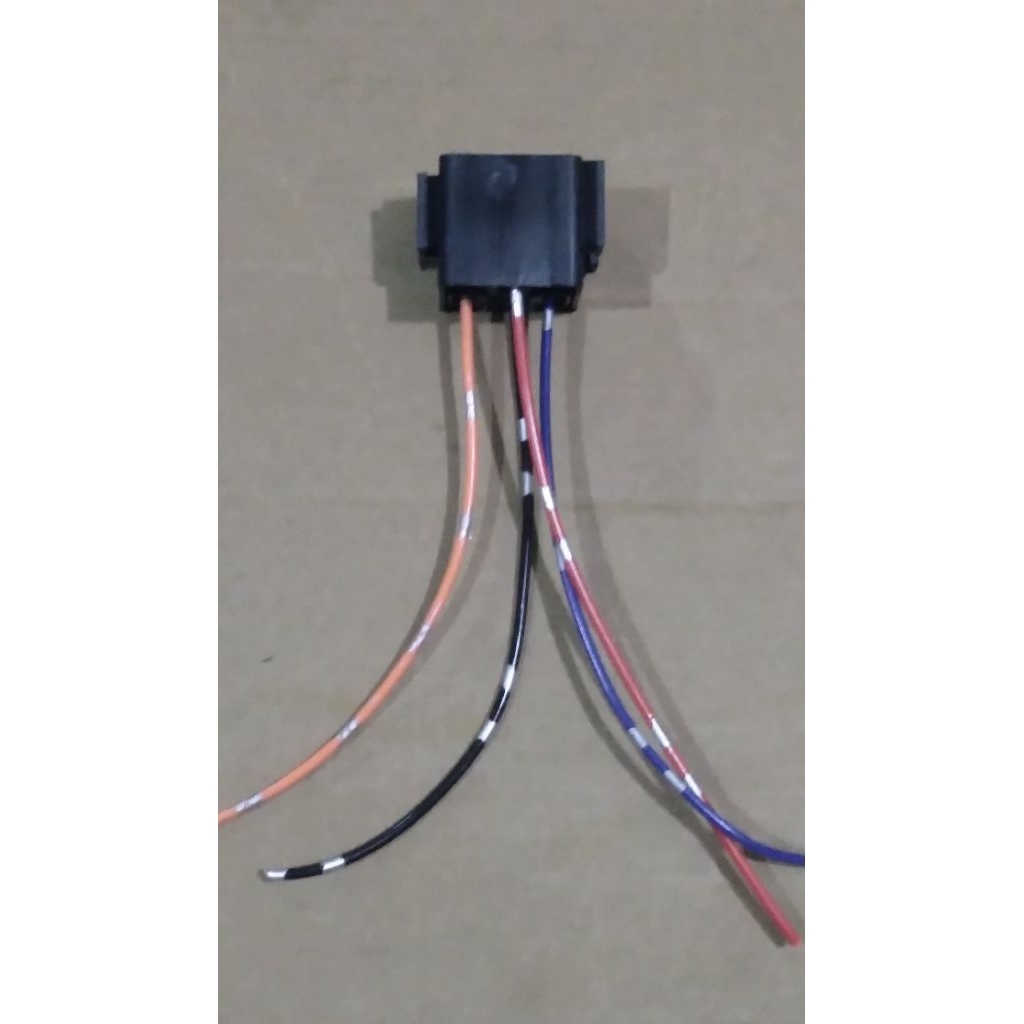 เต้ารับ relay 4 ขา**