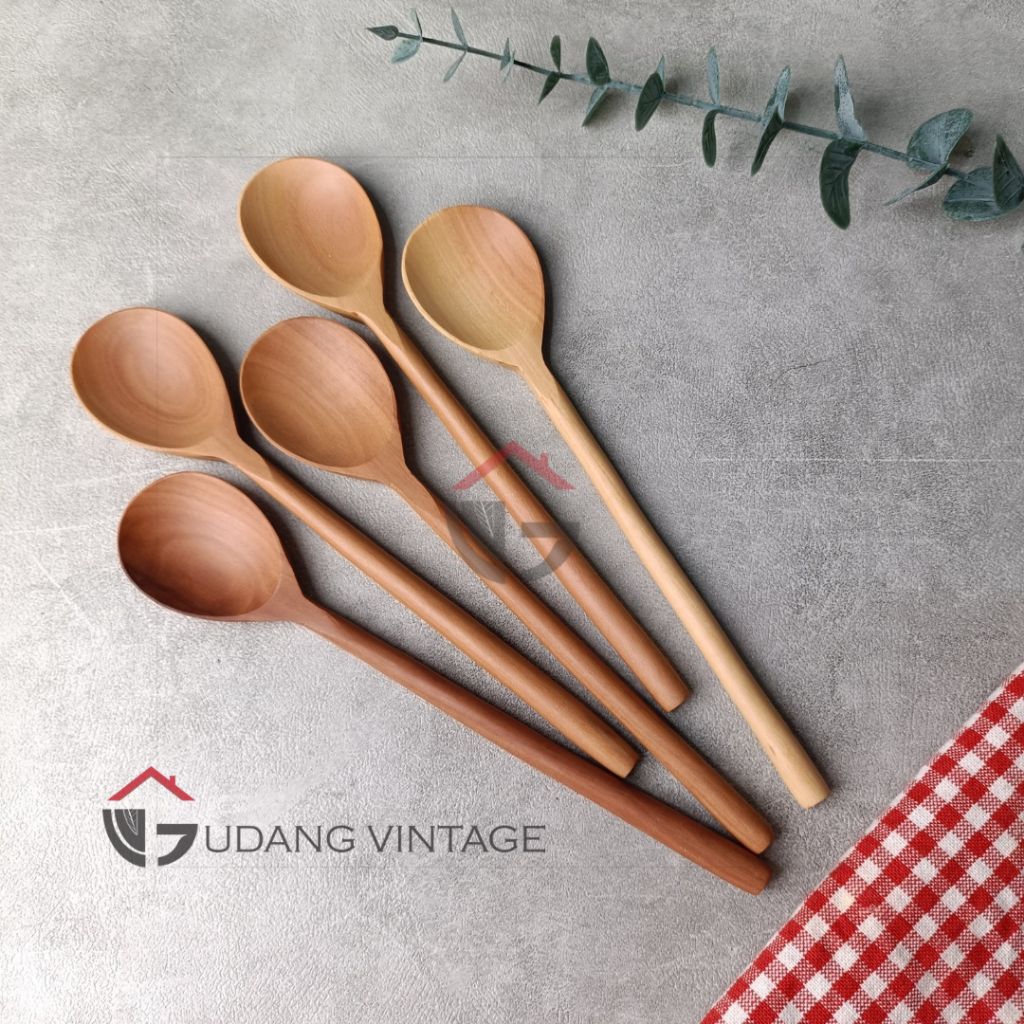 VINTAGE WAREHOUSE Sampilla Wood Spoon ต่อชิ้น ช้อนเกาหลี (กลม) ช้อนโต๊ะ Foodgrade 20 ซม.