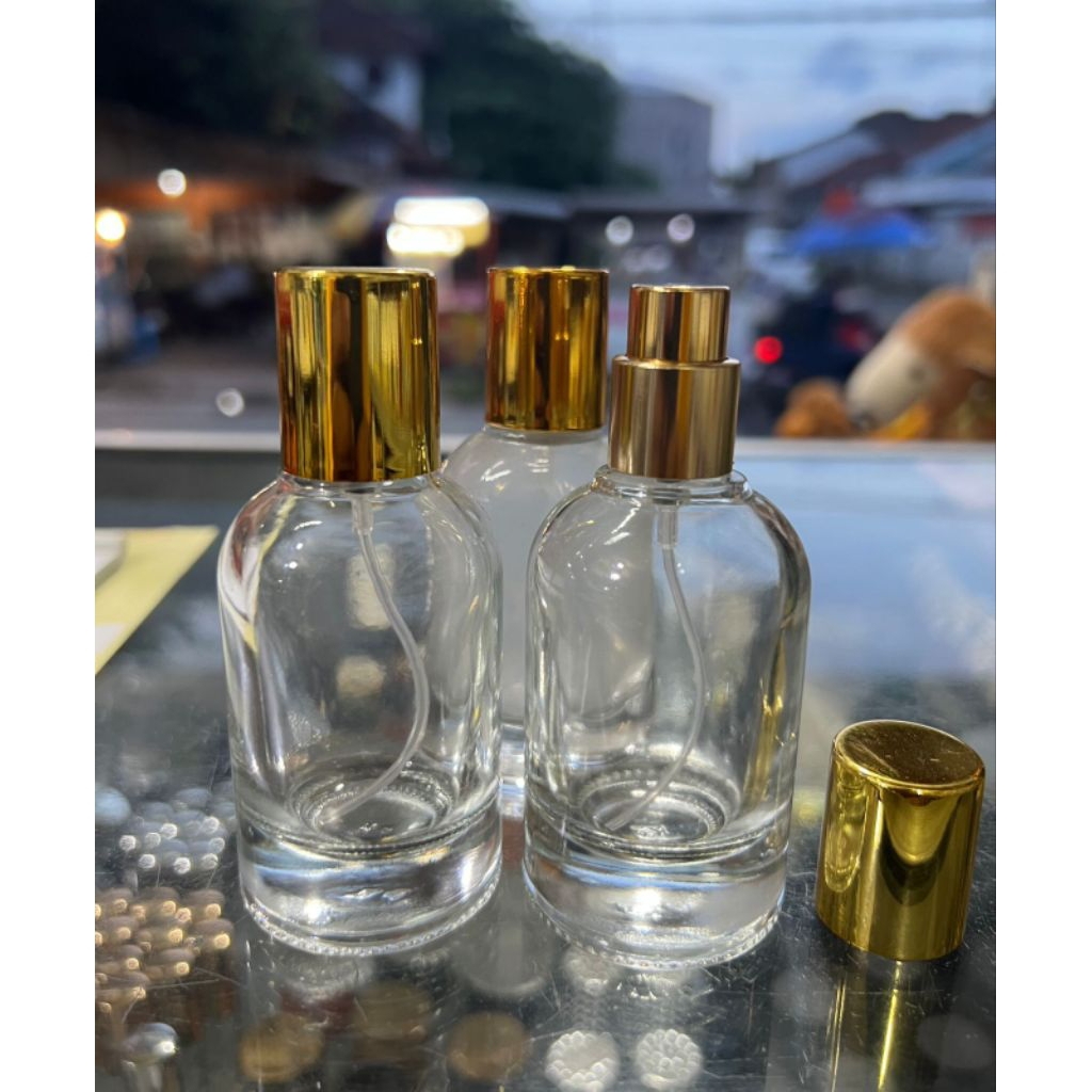 Lelabo ขวดสเปรย์ 30 มล. พร้อมฝาสีทอง