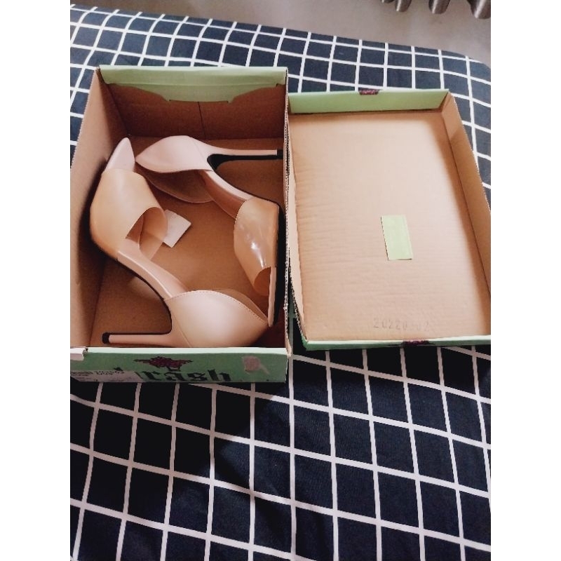 BRASH BLAIR รองเท้าส้นสูง