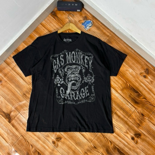 เสื้อยืด MONKEY GARAGE SECOND GAS