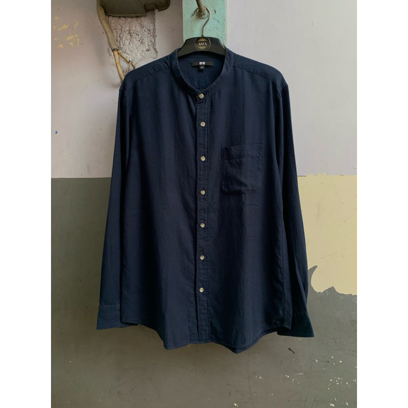 KEMEJA Uniklo ผ้าสักหลาดเนื้อนุ่ม คอปกสีกรมท่า shanghai SHB.118