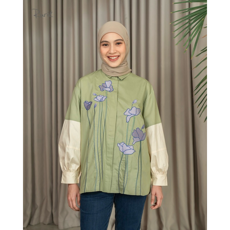 เสื้อ Givana Embro Sage Rurik