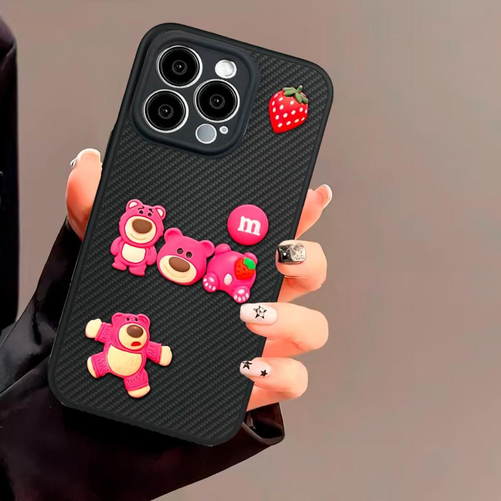GC217 สําหรับ IPHONE 7 8 7+ 8+ X XS XR 11 12 13 14 15 I6 PRO MAX 4D ตุ๊กตาหมีสีชมพูคาร์บอน Textured 