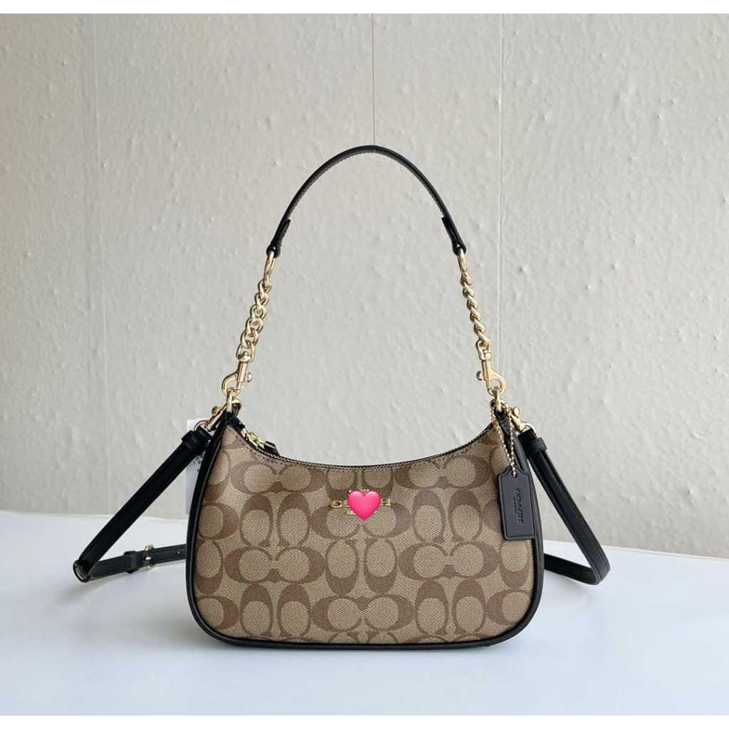 CA548 Teri กระเป๋าสะพาย In Signature Canvas Khaki Black