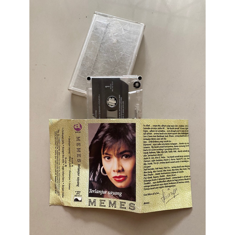 Memes Cassette - Happed dear