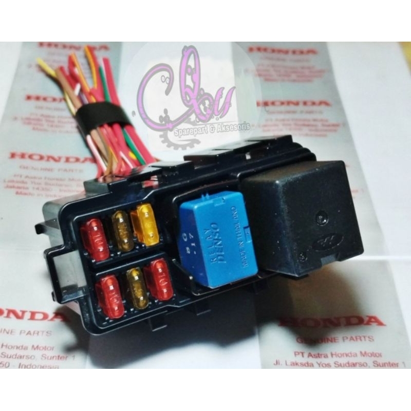 กล่องฟิวส์ ชุดฟิวส์ศูนย์เชื้อเพลิง Honda Vario 150 K59 Vario 125 LED Vario 150 K59J กล่องฟิวส์ Vario