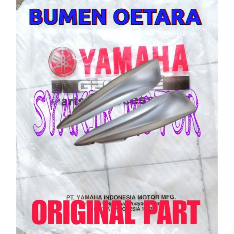 ฝาครอบด้านข้าง B3F-F1711-00-P7 B3F-F17211-00-P7 REAR BODY COVER SILVER LEXI LEXI S 125 ORIGINAL YAMA