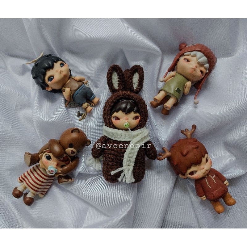[PO] Custom Crochet Bunny (ONLY COSTUME)