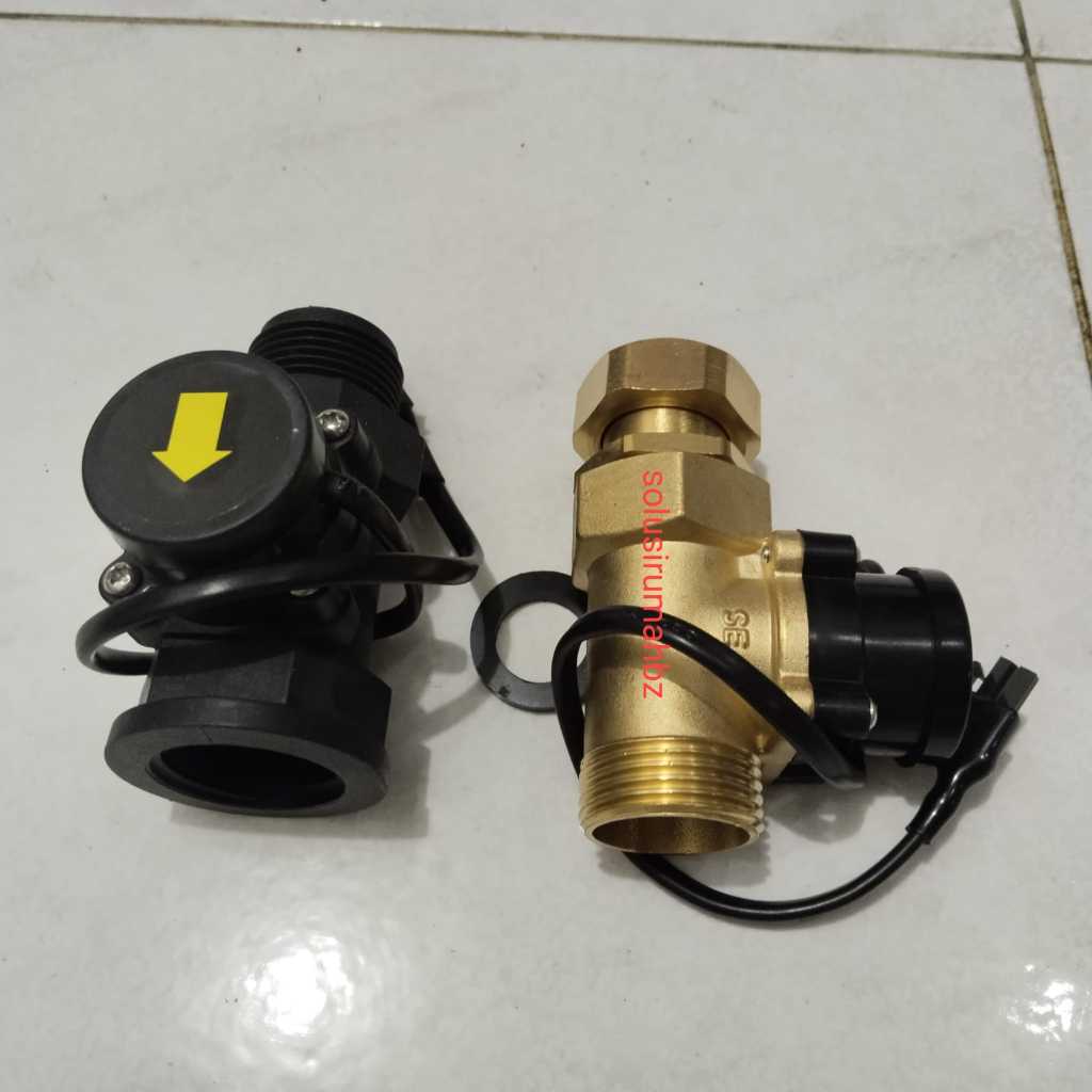 FLOW SWITCH 1 x 1 นิ้ว เลือกทองเหลือง หรือพลาสติก ORIGINAL 1" 1x1 ในการไหลของน้ําทองเหลืองหรือพีวีซี