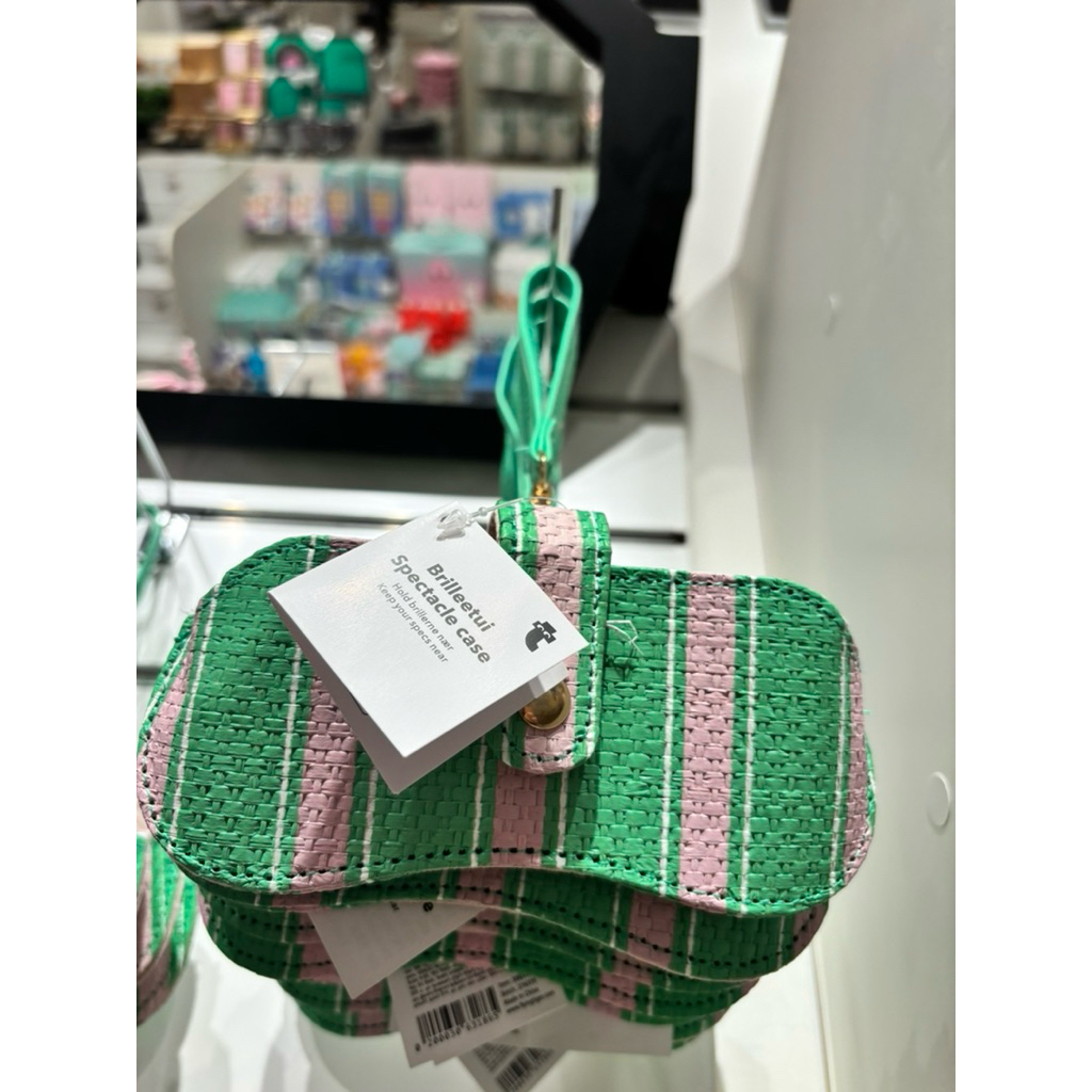 FLYING TIGER - เคสแว่นตา