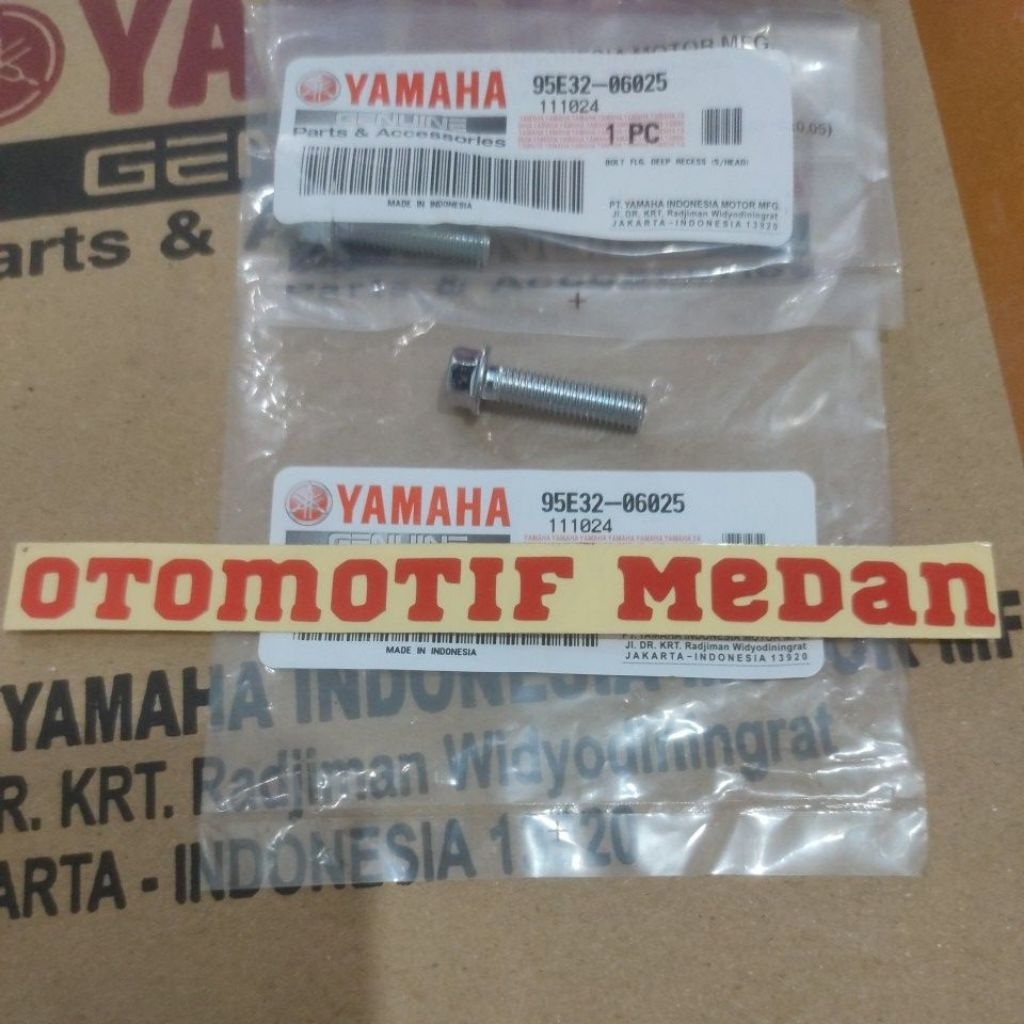 NMAX NEW RADIATOR PUMP BOLT 95E32-06025 เดิม YAMAHA