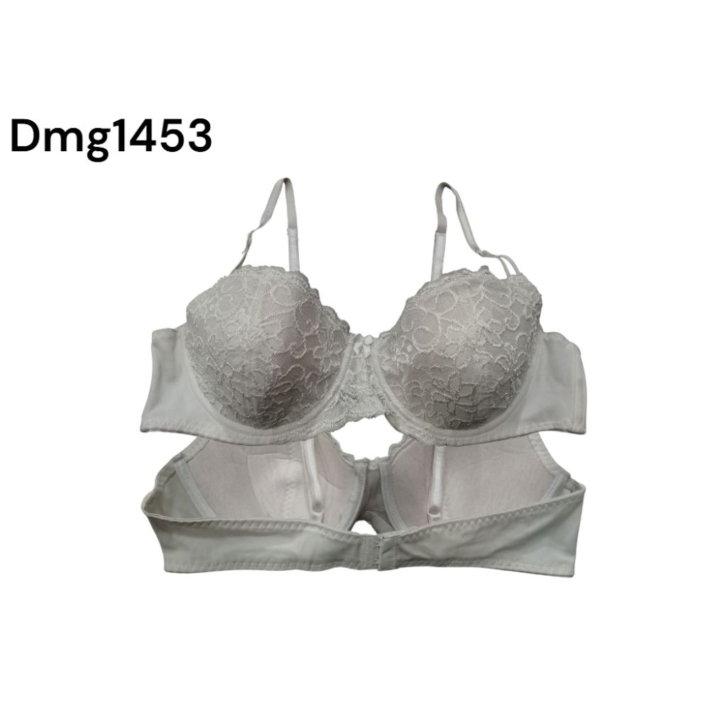 K Dmg1453 บราแบรนด์มีโครงโฟม Riject bra ไซส์ 38B