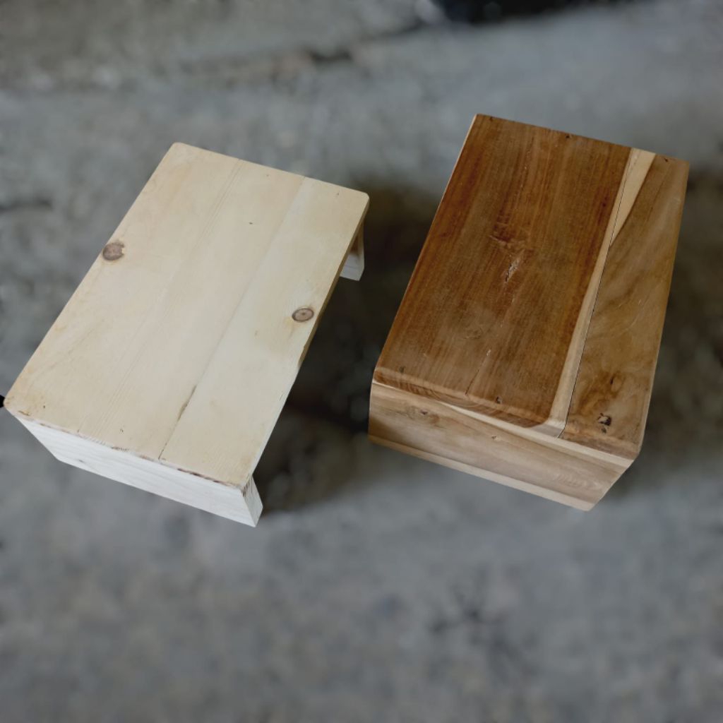 ROUND TEAK WOOD ที่นั่งเก้าอี้ไม้สั้น