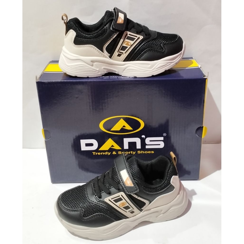 รองเท้านักเรียน DANS DELTON