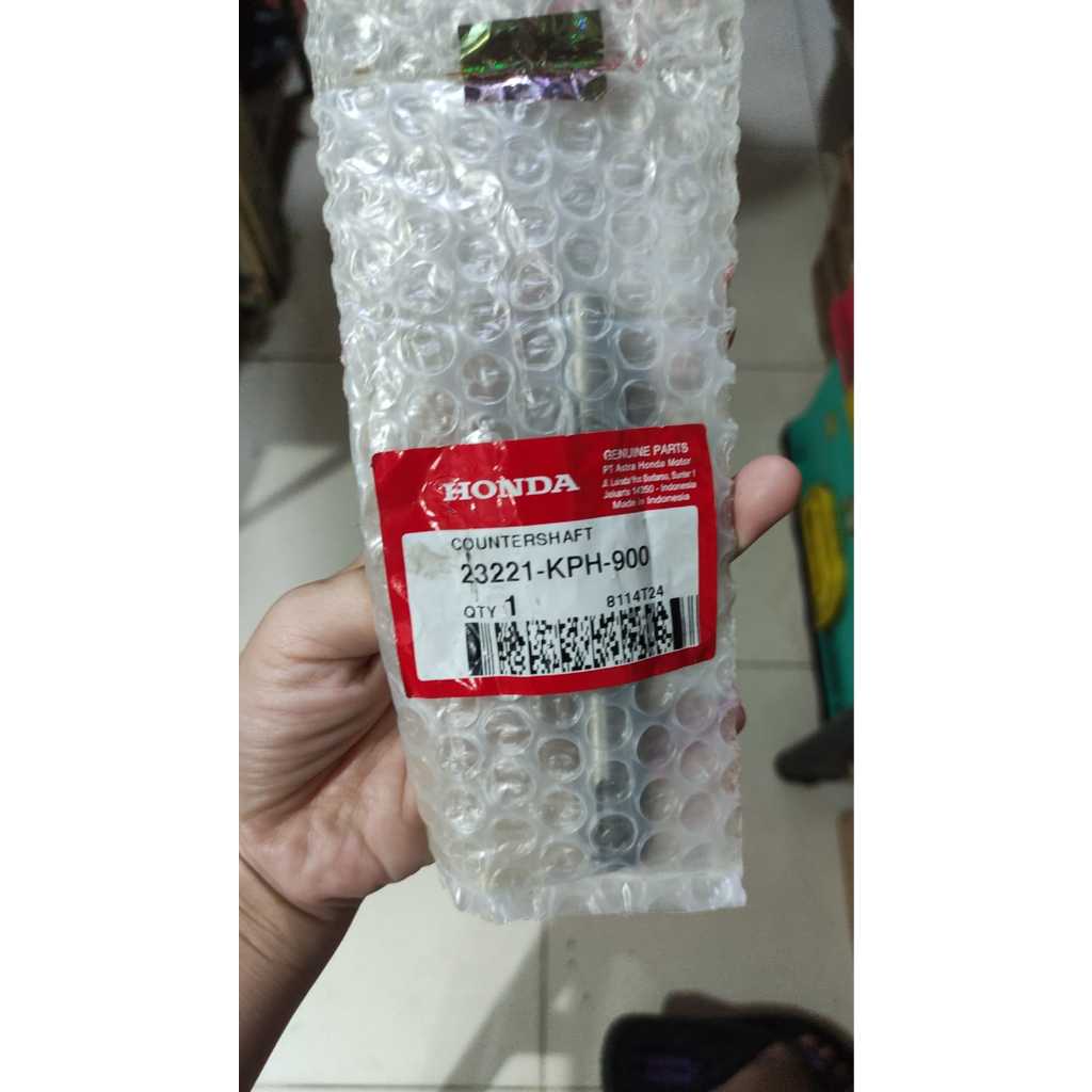 Countershaft / เพลาเกียร์หน้า Honda Supra X 125 / 23221-KPH-900 ORIGINAL AM