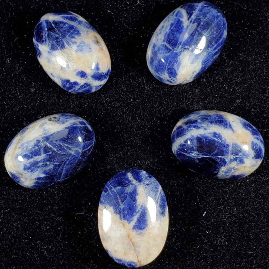 Chabocon Sodalite Loose Stone 8g – Natural – Certified – Blue – เกรด A (สุ่ม)