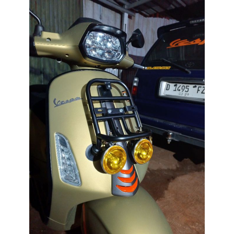 โคมไฟหน้า Vespa Sprint Primavera Gts Lx S และ Lxv / Carrier vespa ชั้นวางหน้า / ชั้นวาง Foglamp - รูปที่ 2