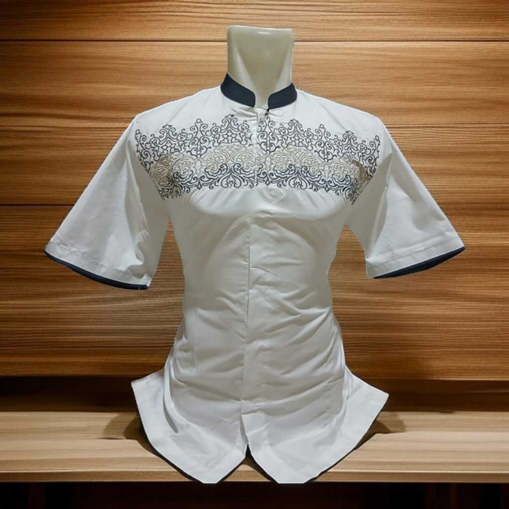 QQ Fashion official Store - SENADA Mens Koko Shirt - แขนสั้นสีขาว - เย็บปักถักร้อย ML XL