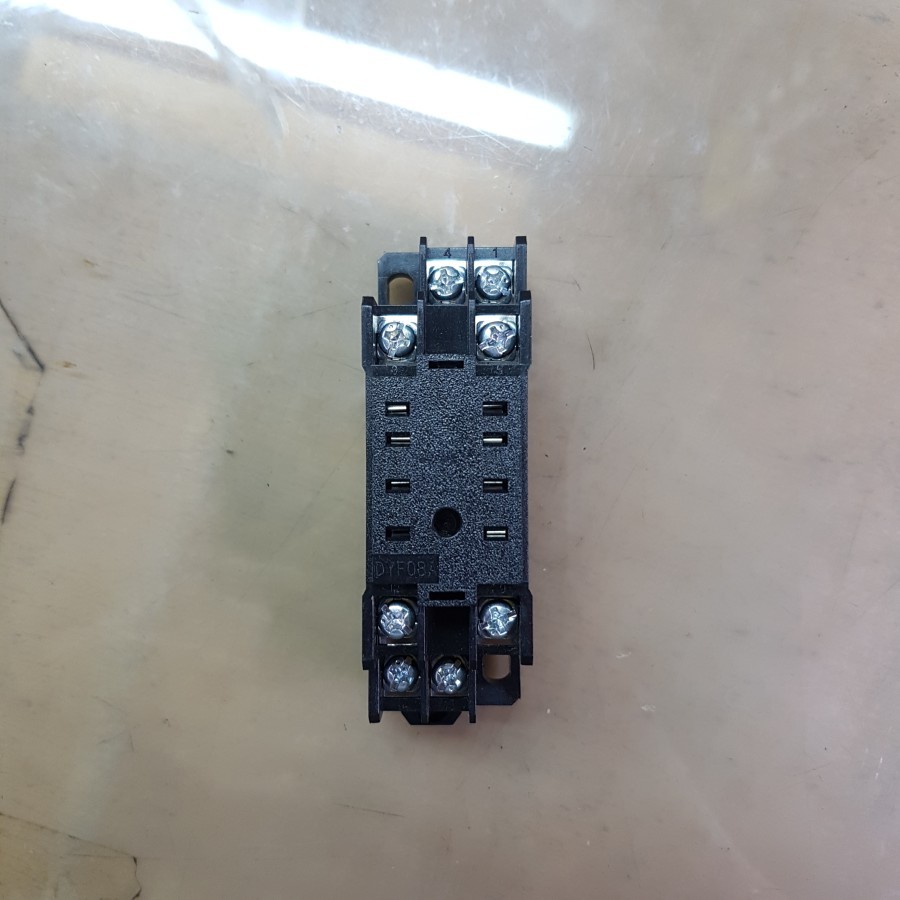 SOCKET RELAY MY2 PYF08A-E / SOCKET 8 PIN H3Y / MY-2 / MY2N / MY-2N DYF08A-E