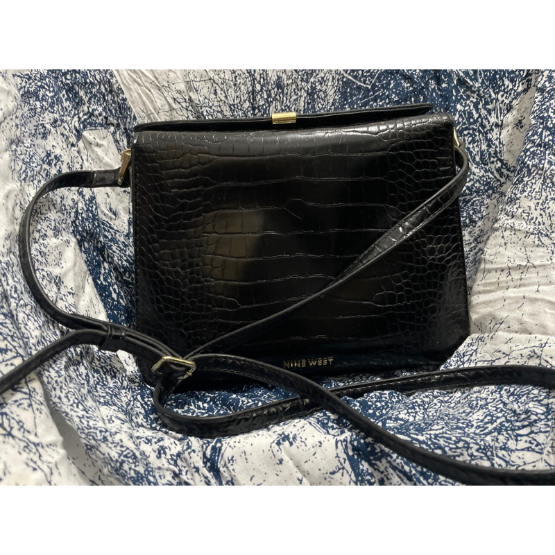 กระเป๋า Nine West***