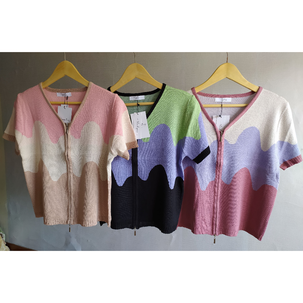 TOPPING COLLECTION - KNIT TOP GRADIENT PADDLE POP TRI TONE THREE WAVES GIANTS GI-ANTS