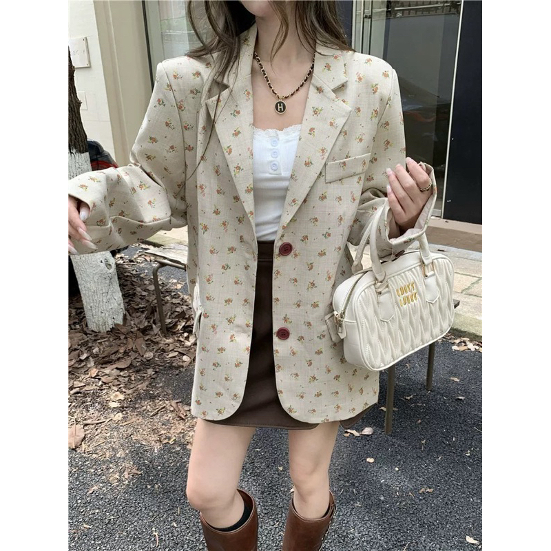 Jiyeon Fleur Blazer สไตล์เกาหลี
