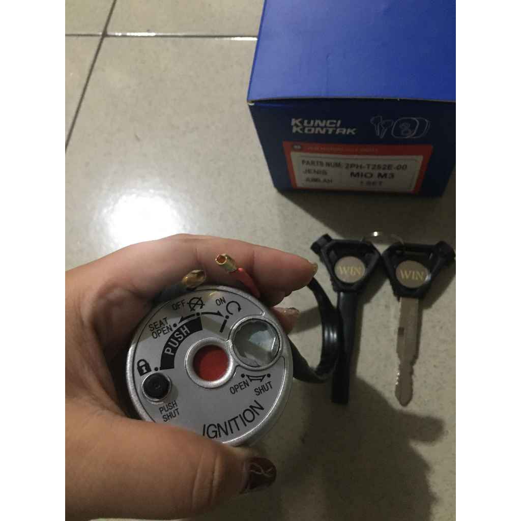 กุญแจจุดระเบิด Assy MIO M3 WIN ยี่ห้อ