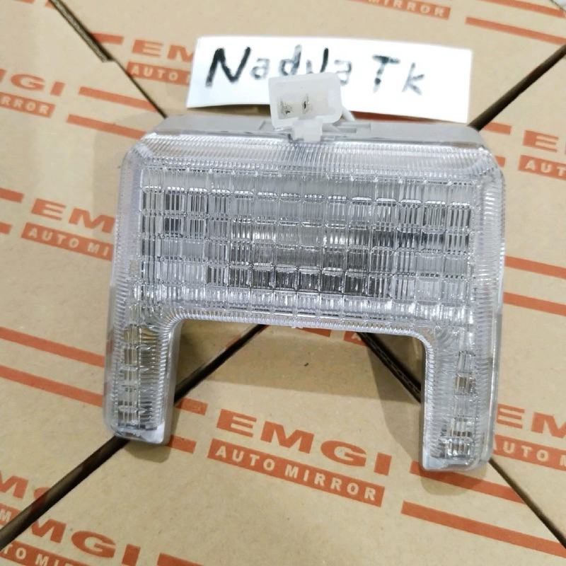 ไฟห้องโดยสาร/ไฟเพดาน หน้า Futura Mitsubishi T12OSS