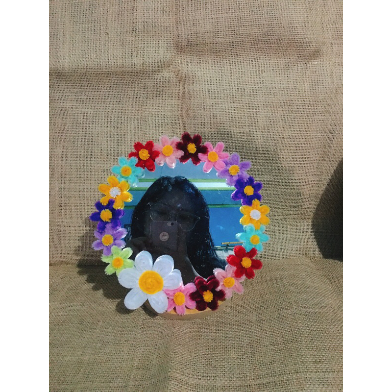 ROUND TABLE MIRROR**