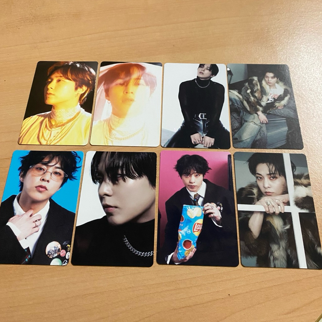 อัลบั้ม Photocard Xiumin อย่างเป็นทางการสัมภาษณ์ X