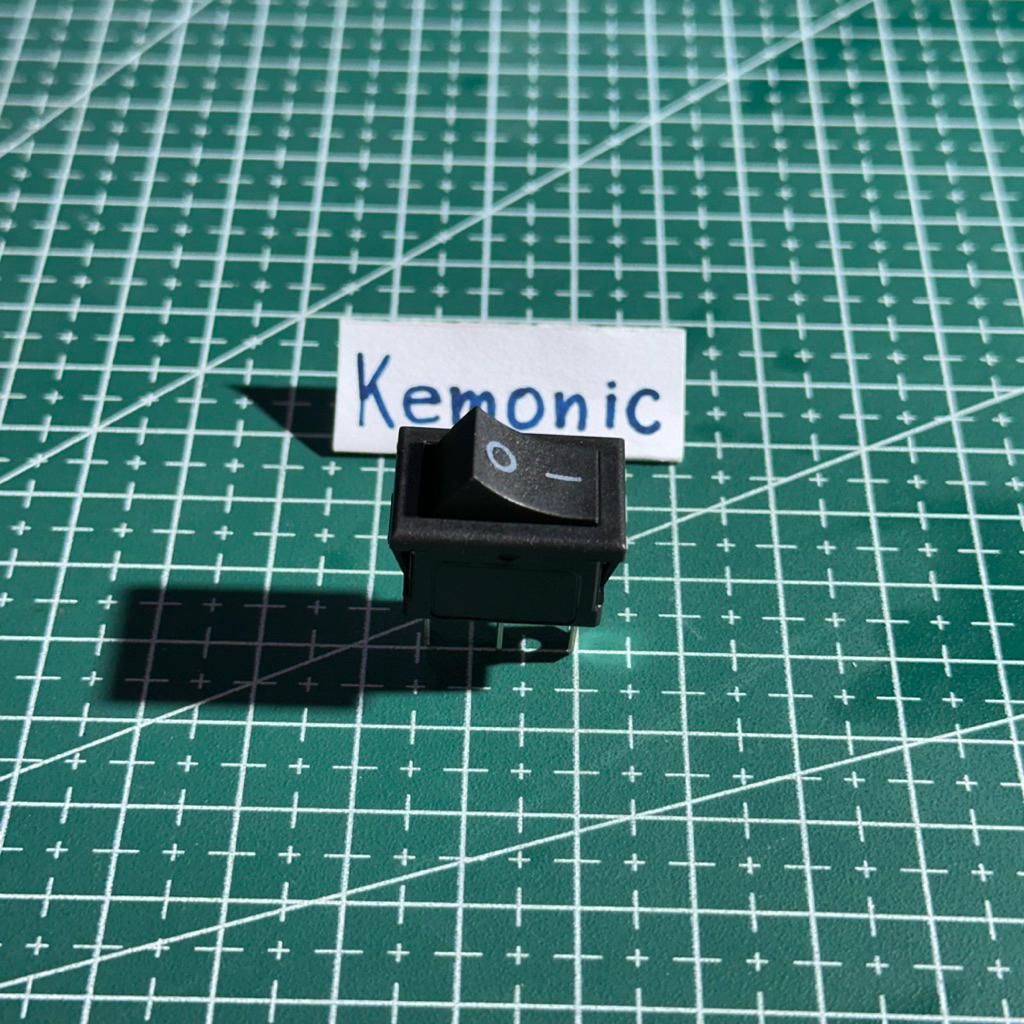 1 ชิ้น Rocker Switch On Off Dispenser สีดํา 3P 3 Pin Switch 3Pin