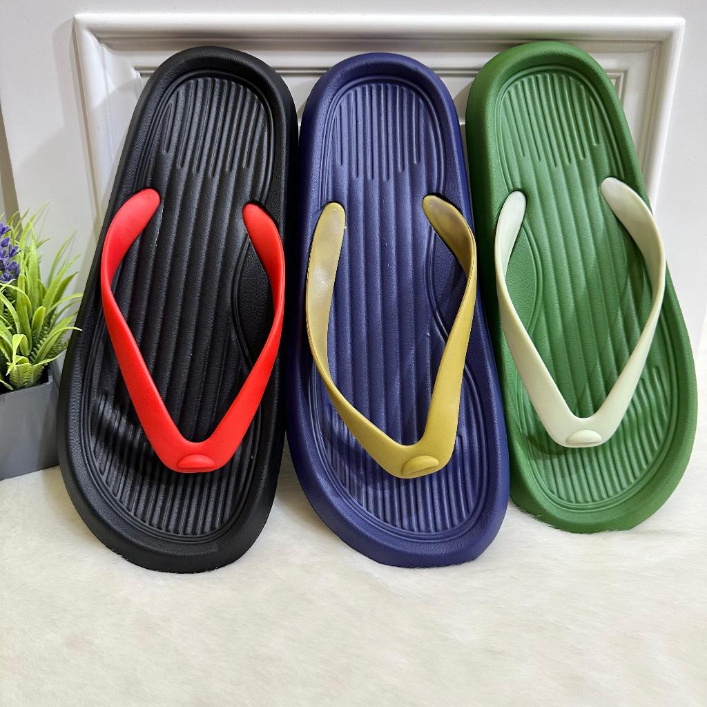 Amare รองเท้าแตะสําหรับใช้ในบ้านล่าสุดกันลื่นพื้นรองเท้านุ่มกันลื่น V07