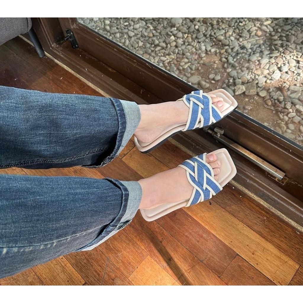 Vinnci Soft Flat Sandals FREE BOX| รองเท้าผู้หญิง | รองเท้าส้นสูงปาร์ตี้ร่วมสมัย | รองเท้าส้นสูงแต่ง