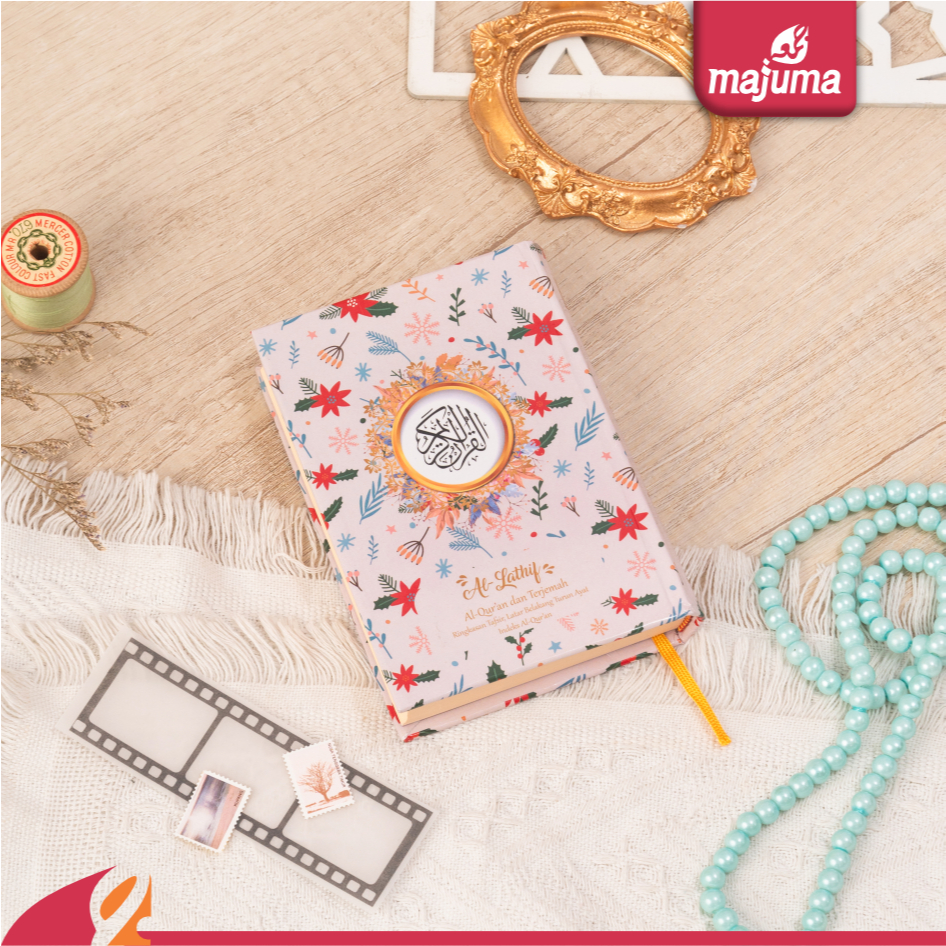 MAJUMA Mushaf Al-Lathif Al-Qran แปลและทาฟเซอร์ A6 Size Womens Al-Quran