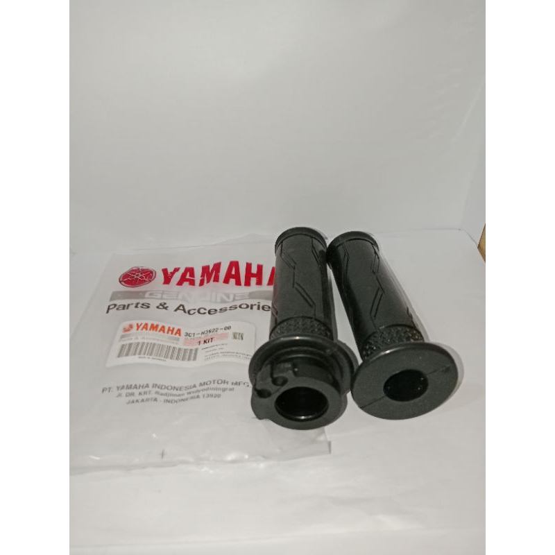 3C1-H3922-00 Hangrip Hand Grip Sleeve Vixion Old