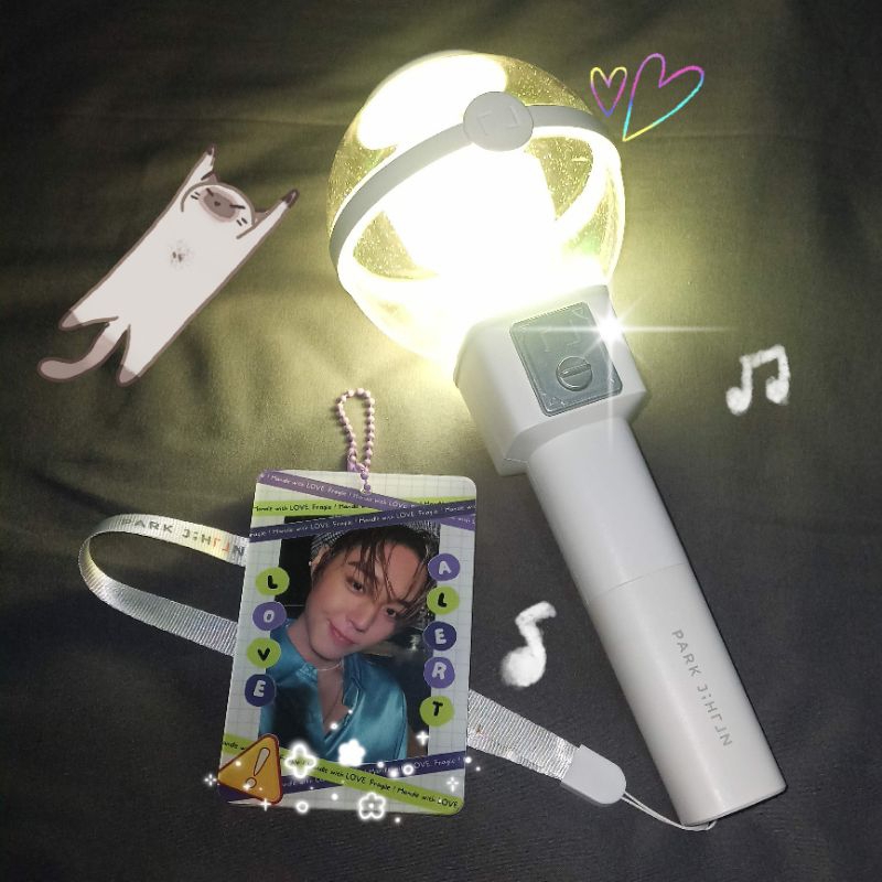 [BOOKED] แท่งไฟ PARK JIHOON SOLO EX WANNAONE WEAK HERO PRELOVED