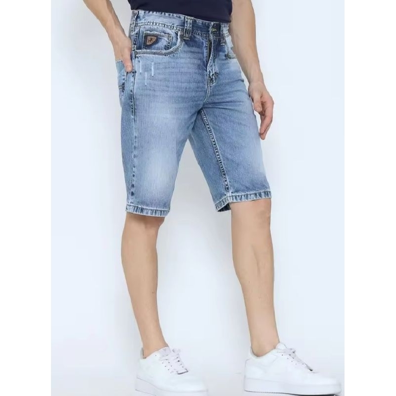 CFD 104 E NEWEST LOIS JEANS SHORTS