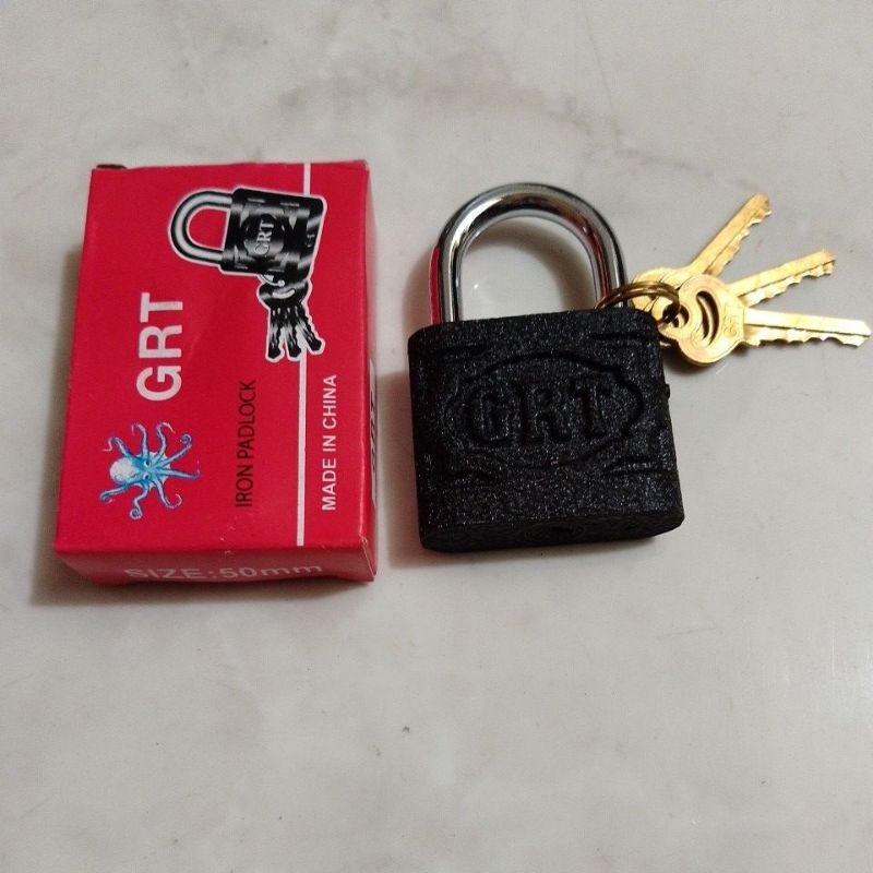 GRT กุญแจสีดํา 50 มม. / กุญแจรั้วบ้าน ล็อคแขวนสีดํา / กุญแจคอสั้น 50 มม. GRT