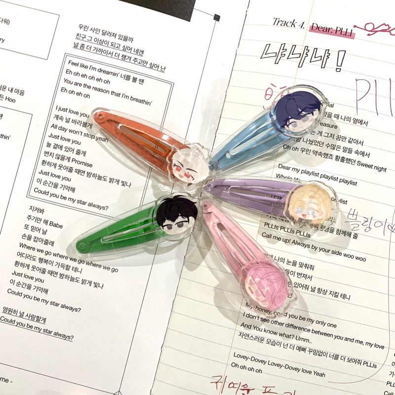 [FAST PO] PLAVE ACRYLIC HAIRCLIP (ฟรีสติ๊กเกอร์)