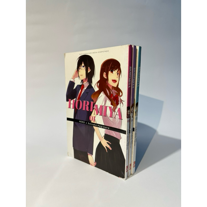 [preloved] Manga Horimiya vol 1, 4, 5 (ID) การ์ตูนอินโดนีเซีย Gramedia