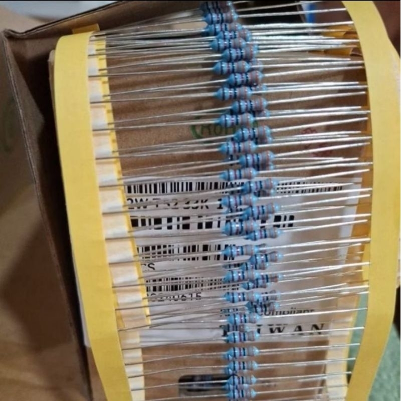 ตัวต้านทาน 1/4W ฟิล์มโลหะเดิมไต้หวัน 1r 1r8 2r2 3r3 4r7 10r 22r 33r 39r 47r 56r 68r 82r 100r 120r 18