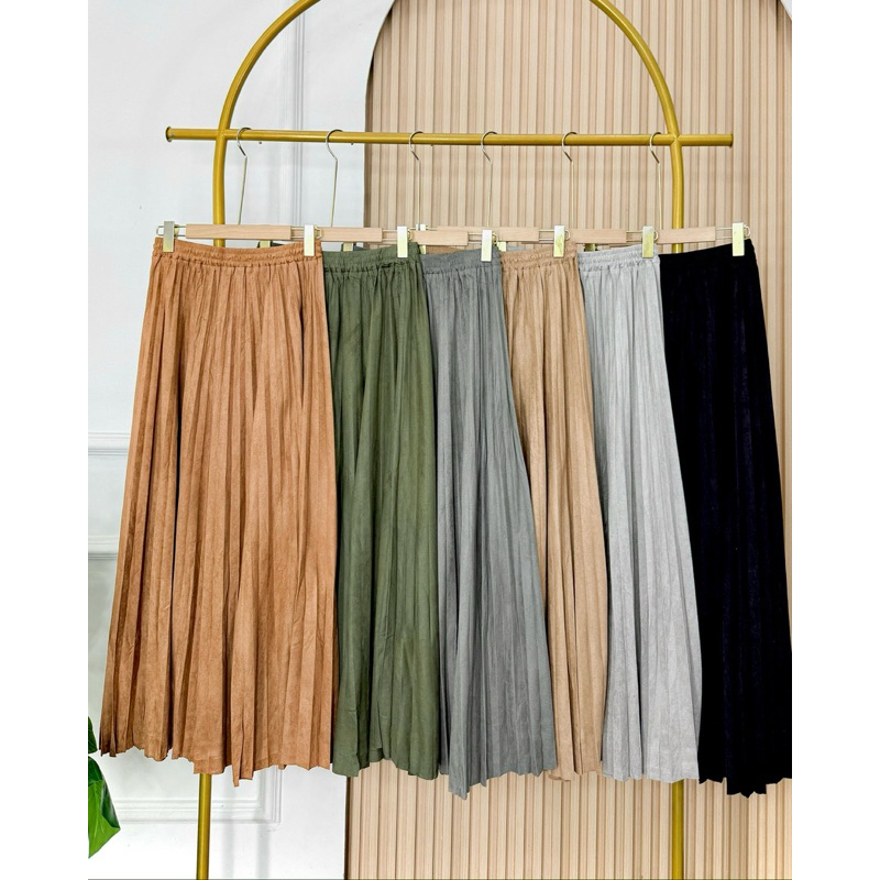 YEAR SUEDE IMPORT 6901