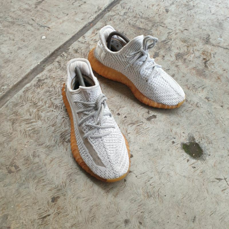 รองเท้า ADIDAS YEZZY 350 SECOND ดั้งเดิม