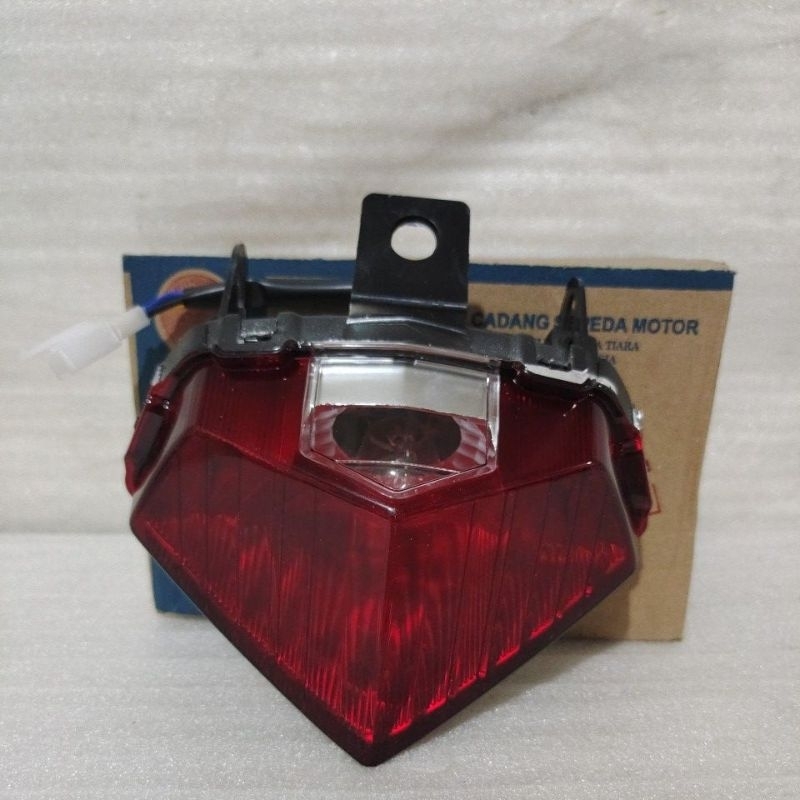 Stop Lamp Assy ไฟท้าย Yamaha Vixion V-ixion FI 2012 - 2015 (STOP LAMP ASSY V-IXION 12) WIN