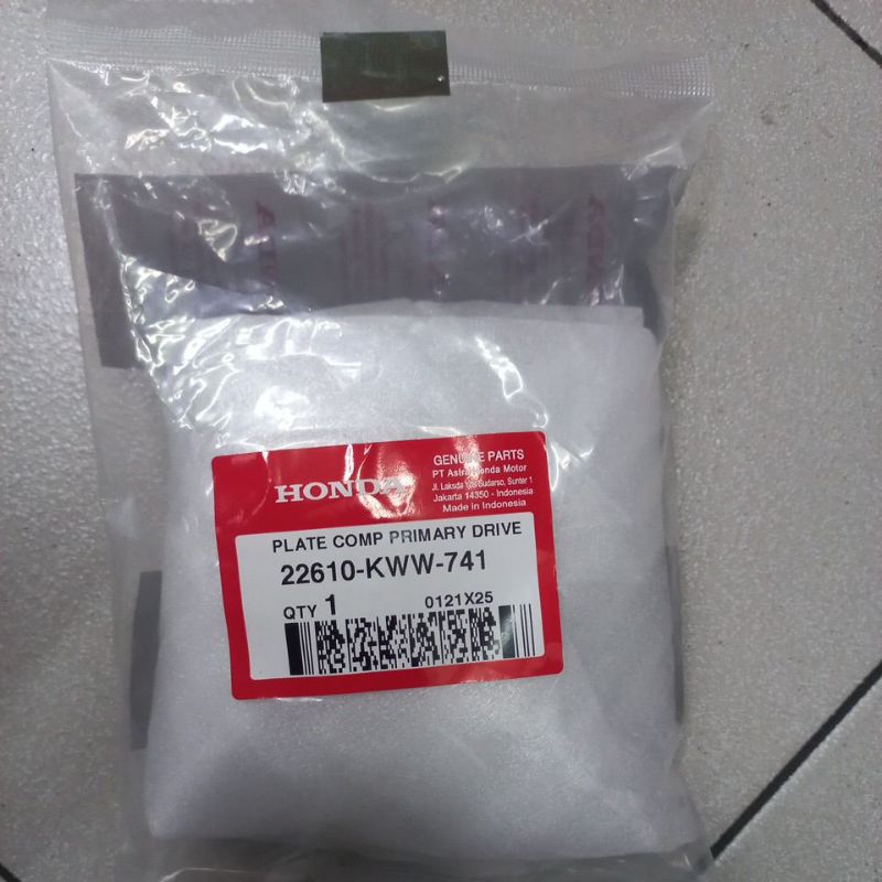 22610KWW741 – PLATE COMP PRIMORY DRIVE, DOUBLE CLASP MOUNT, WEIGHT SET REVO ORIGINAL AM