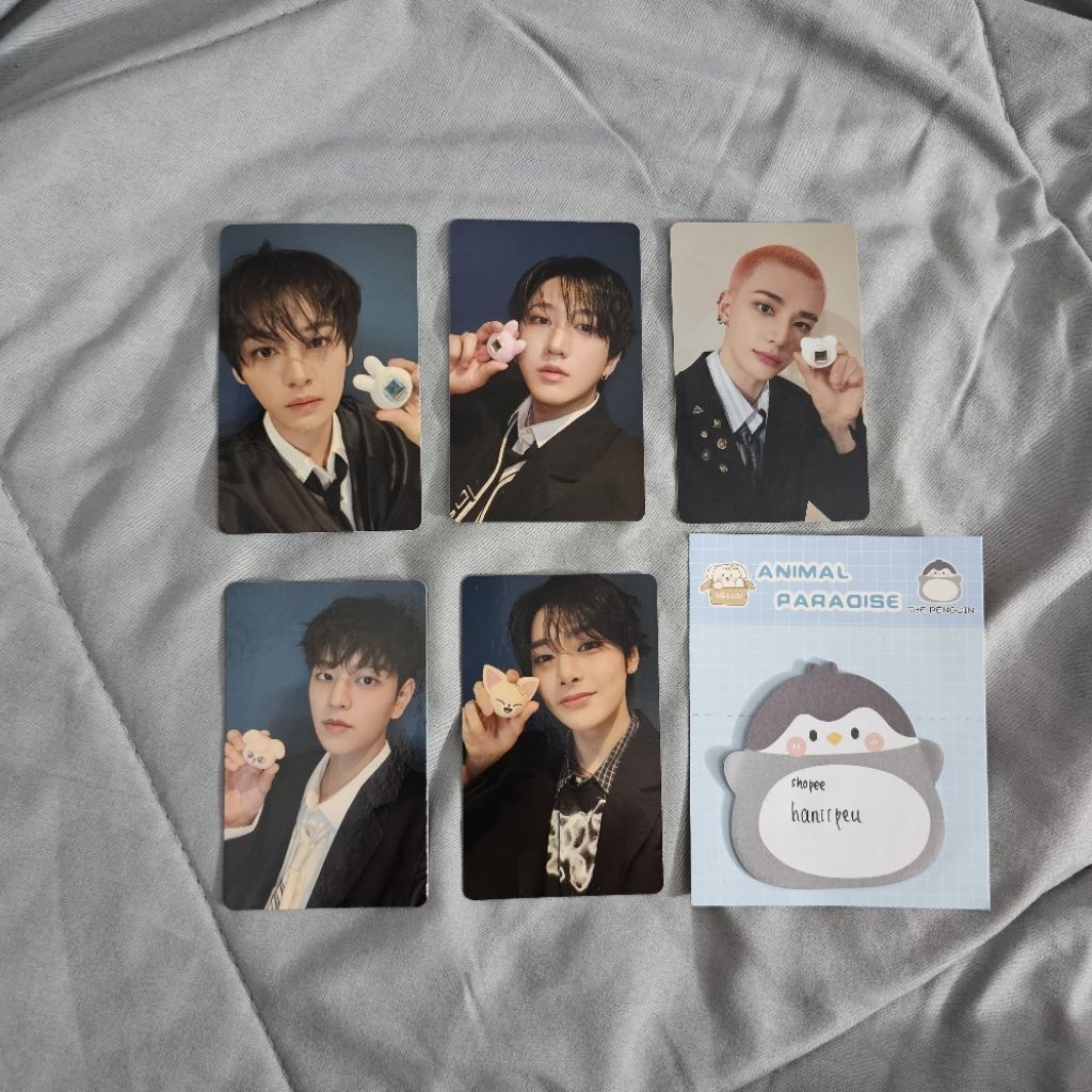 POB Stray Kids Tamagotchi Skzoo