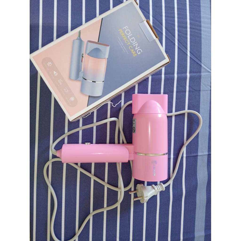 Preloved Canel & Co เครื่องเป่าผมแบบพับได้