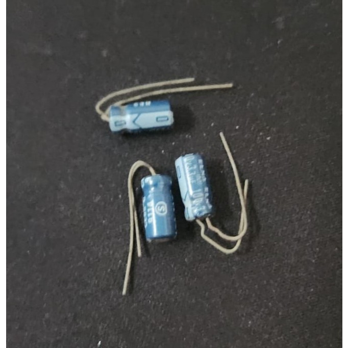Elco Capacitor 3.3uf 100v Elna - ราคา 4000 ต่อ 1 ชิ้น